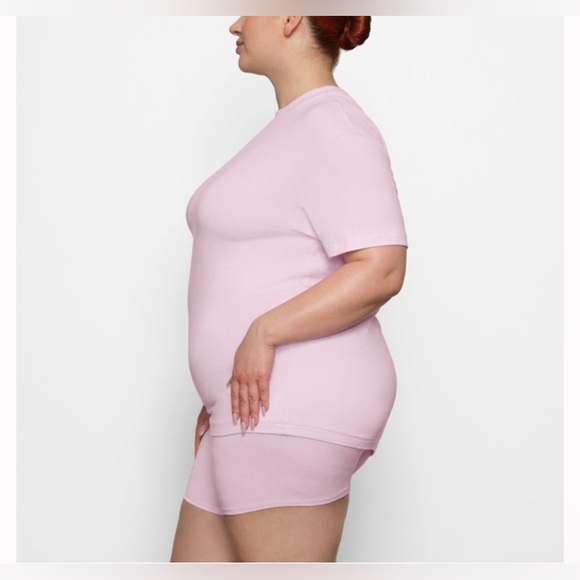 SKIMS Limited Edition Cherry Blossom Boyfriend T-Shirt, Size XL - Picture 3 of 10